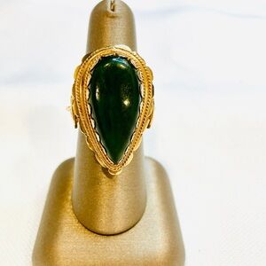 Vintage Handmade 14k Gold Pear Shaped Genuine Jade Halo Ring Size 8 1/4